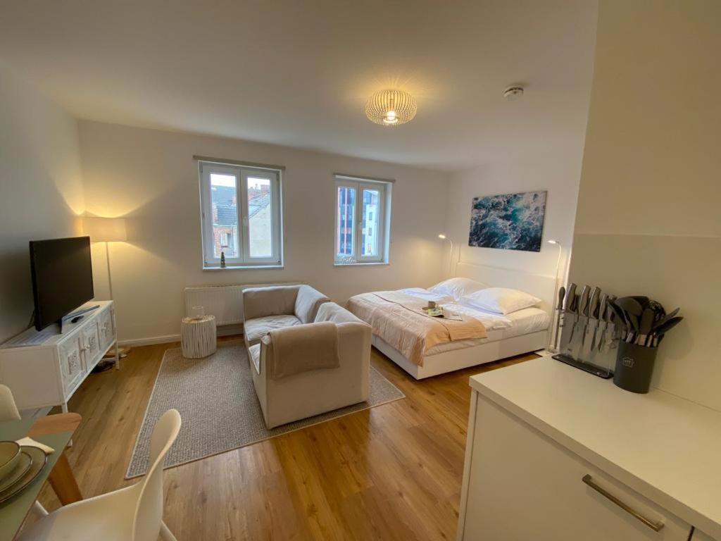 Smultron Apartment Altstadt Висмар Экстерьер фото